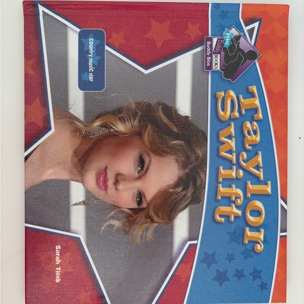 Scholastic Taylor Swift Books / 4 pack